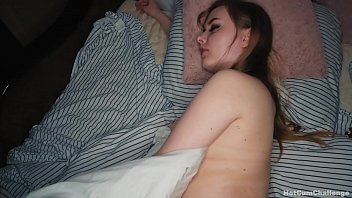 Film Tedesco Con Una Mora Scopata Mentre Dorme