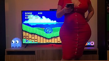 La Cagna Culona Scopata Vicino Alla Tv