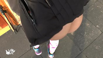 Bruna Succhia Il Cazzo E Si Scopa Il Culo Dopo Un Blocco