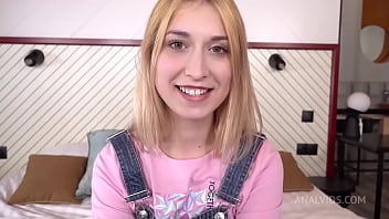 Una ragazza dal culo grosso ci racconta come ha vissuto il momento sessuale più bello con un uomo che sapeva come trattarla
